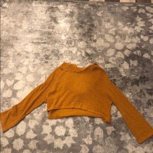 cropped hoodie